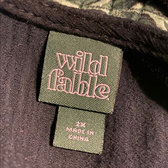 Romper - Picture 2 of 3